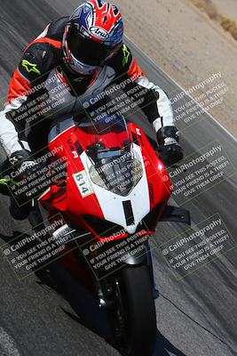 media/Feb-06-2025-Racers Edge (Thu) [[c17ed6f7b1]]/2-B Group/Session 3 (Turn 15 Inside)/